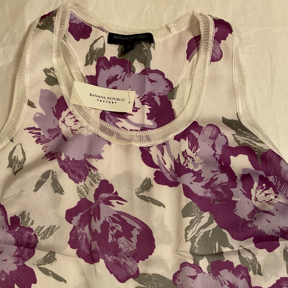 Banana Republic summer posh top